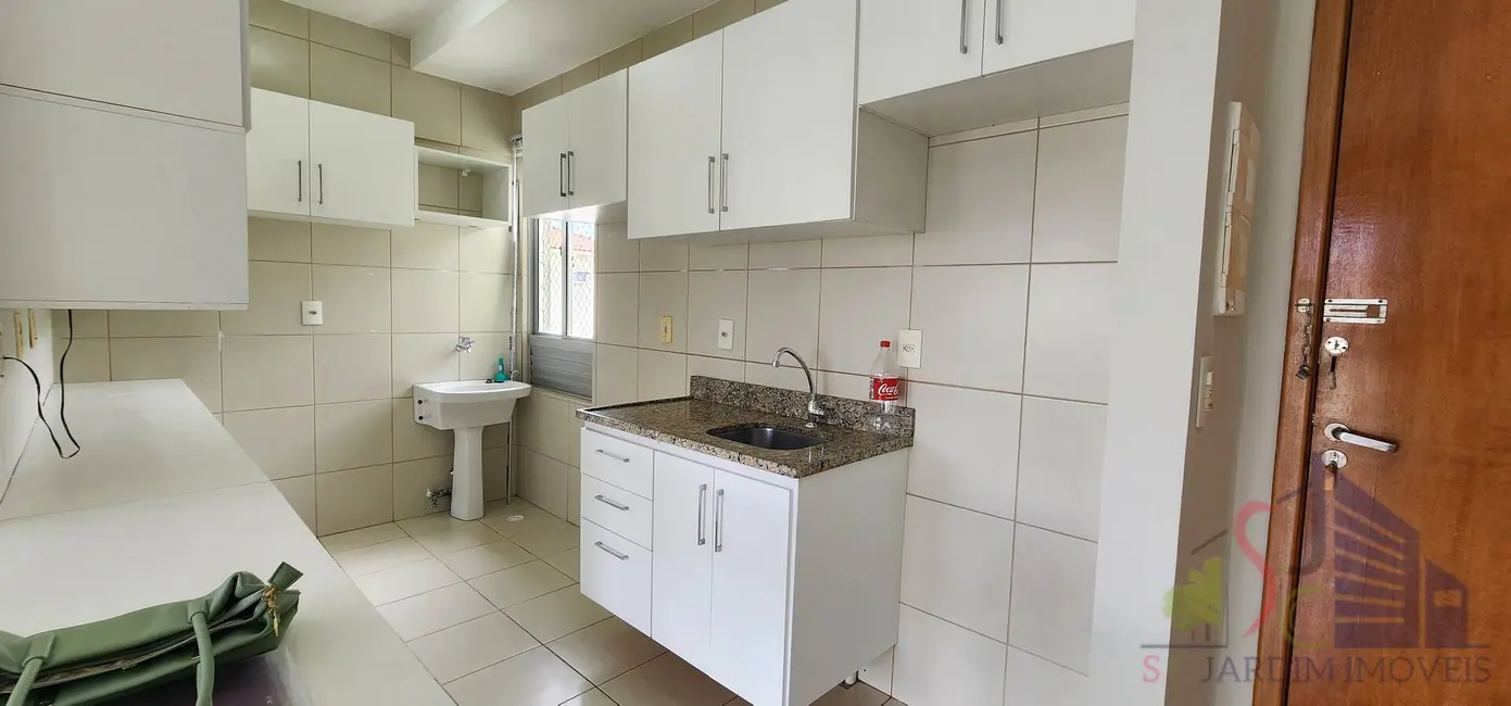 Foto 2 de Apartamento com 3 quartos para alugar, 73m2 em Coroado, Manaus - AM
