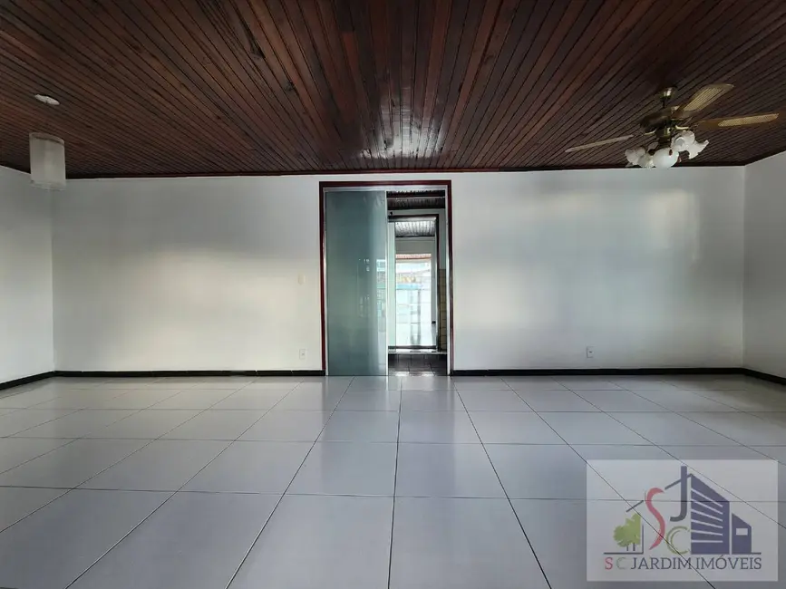 Casa com 3 quartos à venda, 342m2 em Compensa, Manaus - AM - imagem 8 Foto 8 de Casa com 3 quartos à venda, 342m2 em Compensa, Manaus - AM