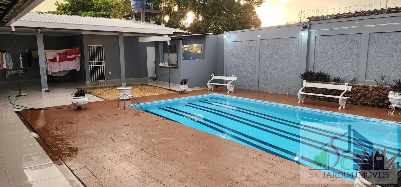 Foto 7 de Casa com 4 quartos à venda, 284m2 em Adrianópolis, Manaus - AM