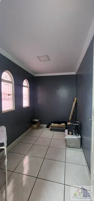 Casa com 3 quartos à venda, 222m2 em Parque 10 de Novembro, Manaus - AM - imagem 8 Foto 8 de Casa com 3 quartos à venda, 222m2 em Parque 10 de Novembro, Manaus - AM