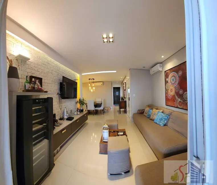 Apartamento com 3 quartos para alugar, 155m2 em Adrianópolis, Manaus - AM - imagem 3 Foto 3 de Apartamento com 3 quartos para alugar, 155m2 em Adrianópolis, Manaus - AM