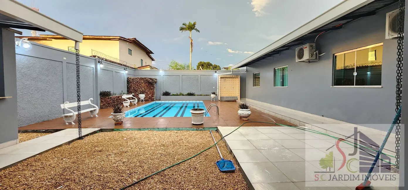 Foto 5 de Casa com 4 quartos à venda, 284m2 em Adrianópolis, Manaus - AM