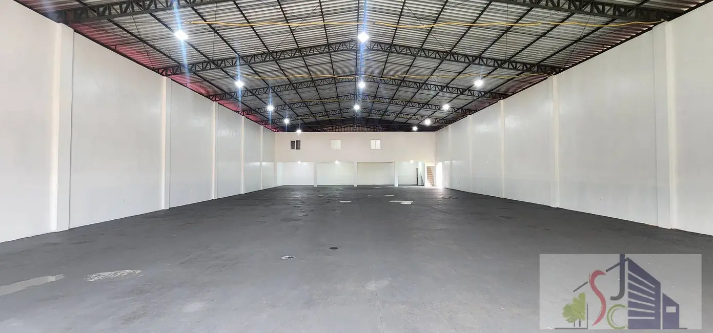 Foto 1 de Armazém / Galpão à venda e para alugar, 684m2 em Iranduba - AM