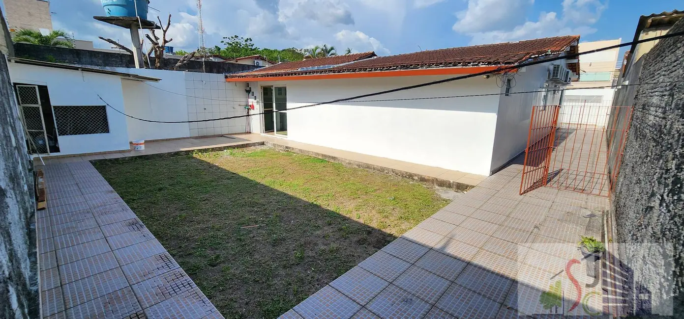 Foto 4 de Casa com 3 quartos à venda, 169m2 em Planalto, Manaus - AM
