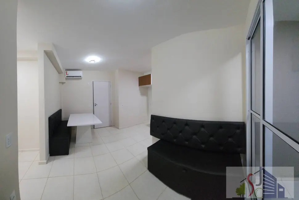 Foto 3 de Apartamento com 2 quartos para alugar, 49m2 em Ponta Negra, Manaus - AM
