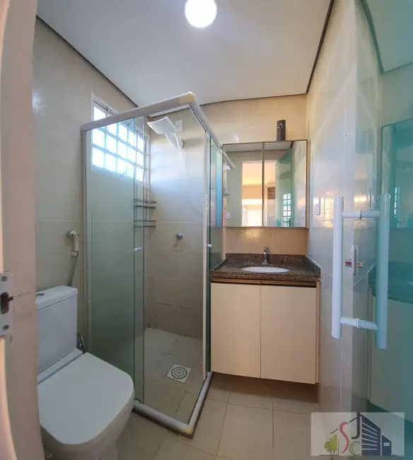 Foto 2 de Casa de Condomínio com 4 quartos à venda e para alugar, 220m2 em Nova Esperança, Manaus - AM