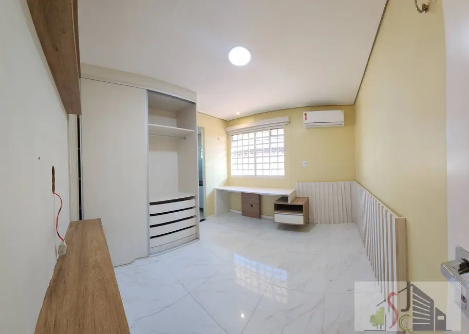 Foto 7 de Casa de Condomínio com 4 quartos à venda e para alugar, 220m2 em Nova Esperança, Manaus - AM