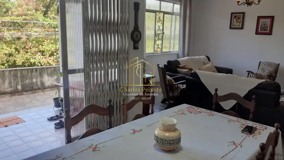 Foto 1 de Casa com 3 quartos à venda, 241m2 em Pitangueiras, Rio De Janeiro - RJ