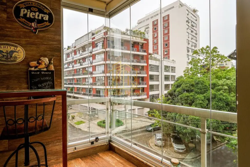 Foto 1 de Apartamento com 3 quartos à venda, 150m2 em Lagoa, Rio De Janeiro - RJ