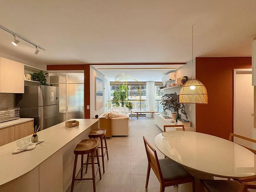 Foto 1 de Apartamento com 2 quartos à venda, 108m2 em Leblon, Rio De Janeiro - RJ