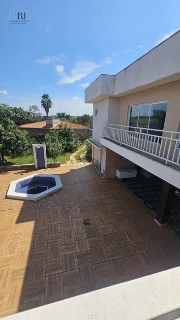 Chácara com 3 quartos à venda em Cosmopolis - SP - imagem 9 Foto 9 de Chácara com 3 quartos à venda em Cosmopolis - SP