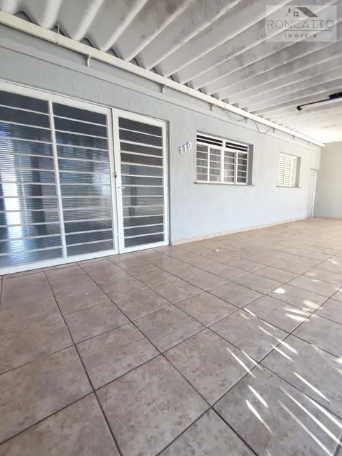 Casa com 3 quartos à venda, 300m2 em Jardim Campos Elíseos, Campinas - SP - imagem 1 Foto 1 de Casa com 3 quartos à venda, 300m2 em Jardim Campos Elíseos, Campinas - SP
