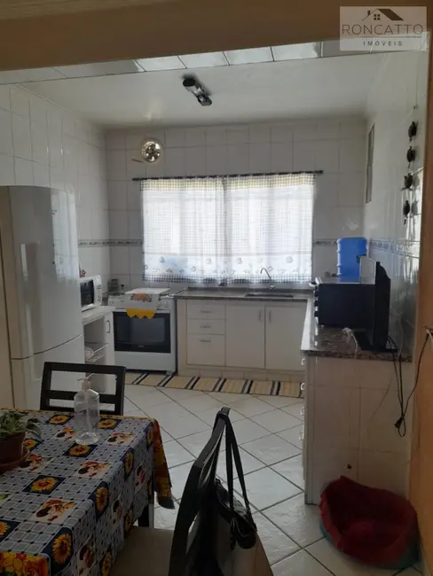 Casa com 2 quartos à venda, 250m2 em Jardim Londres, Campinas - SP - imagem 7 Foto 7 de Casa com 2 quartos à venda, 250m2 em Jardim Londres, Campinas - SP