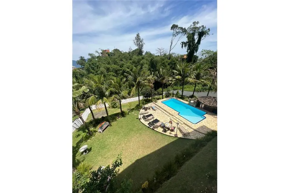 Casa com 5 quartos à venda, 800m2 em Ilhabela - SP - imagem 3 Foto 3 de Casa com 5 quartos à venda, 800m2 em Ilhabela - SP