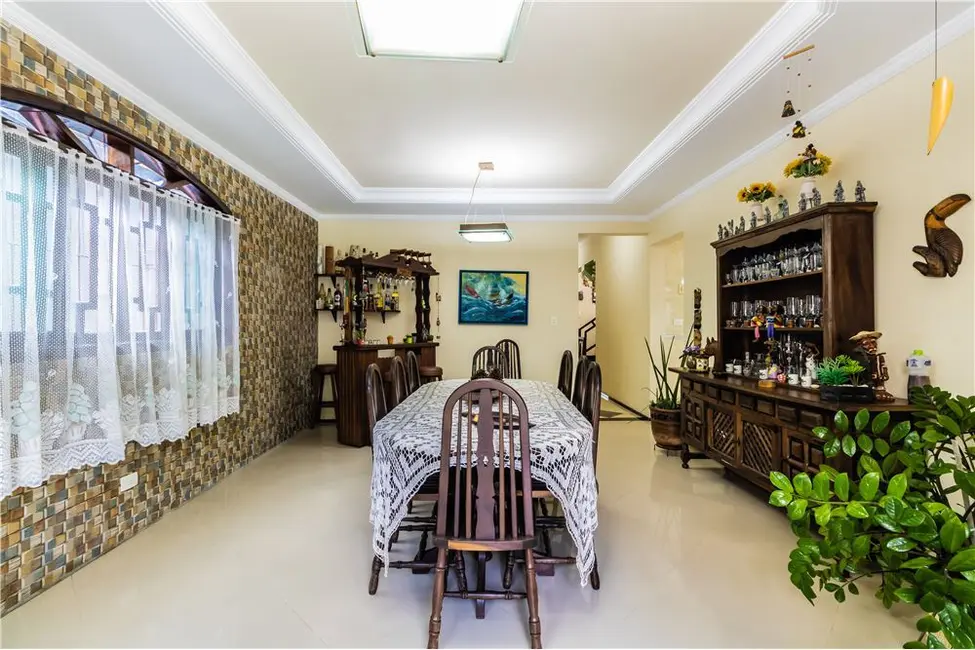 Foto 3 de Casa com 6 quartos à venda, 317m2 em Caiçara, Praia Grande - SP