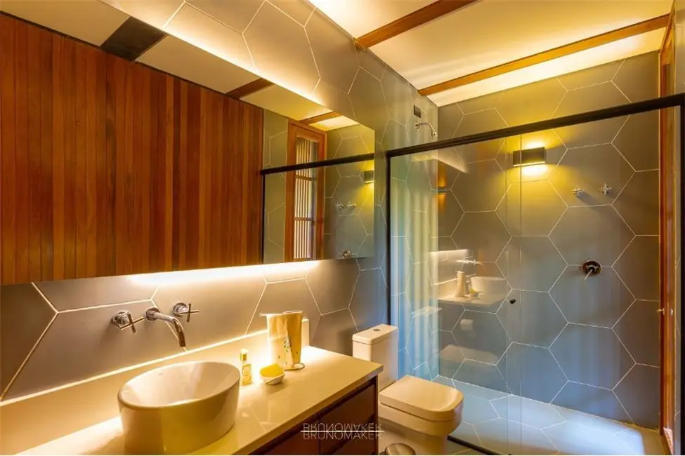 Foto 3 de Fazenda / Haras à venda, 613m2 em Residencial Villagio Di Fiori, Amparo - SP