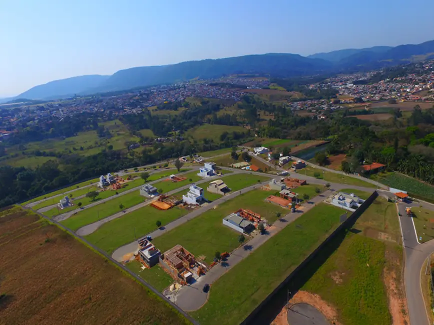 Foto 7 de Terreno / Lote à venda, 250m2 em Pinhal, Cabreuva - SP