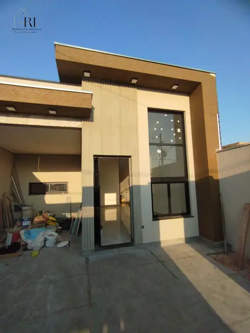 Foto 2 de Casa com 3 quartos à venda, 120m2 em Hortolandia - SP