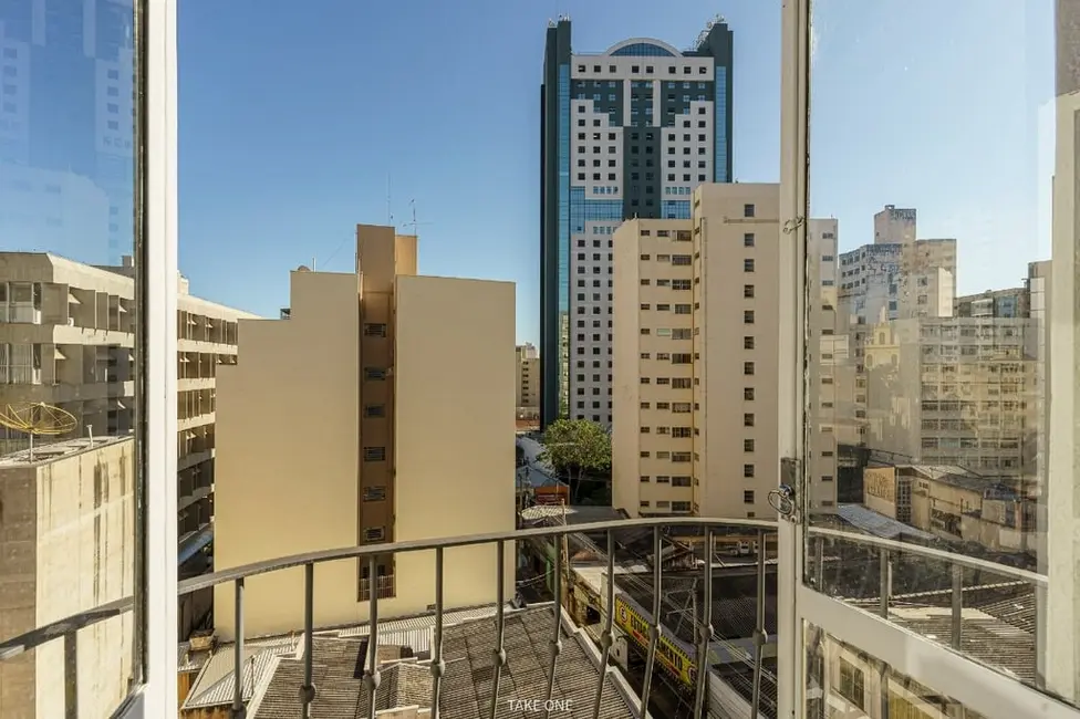 Foto 2 de Kitnet com 1 quarto à venda, 45m2 em Centro, Campinas - SP