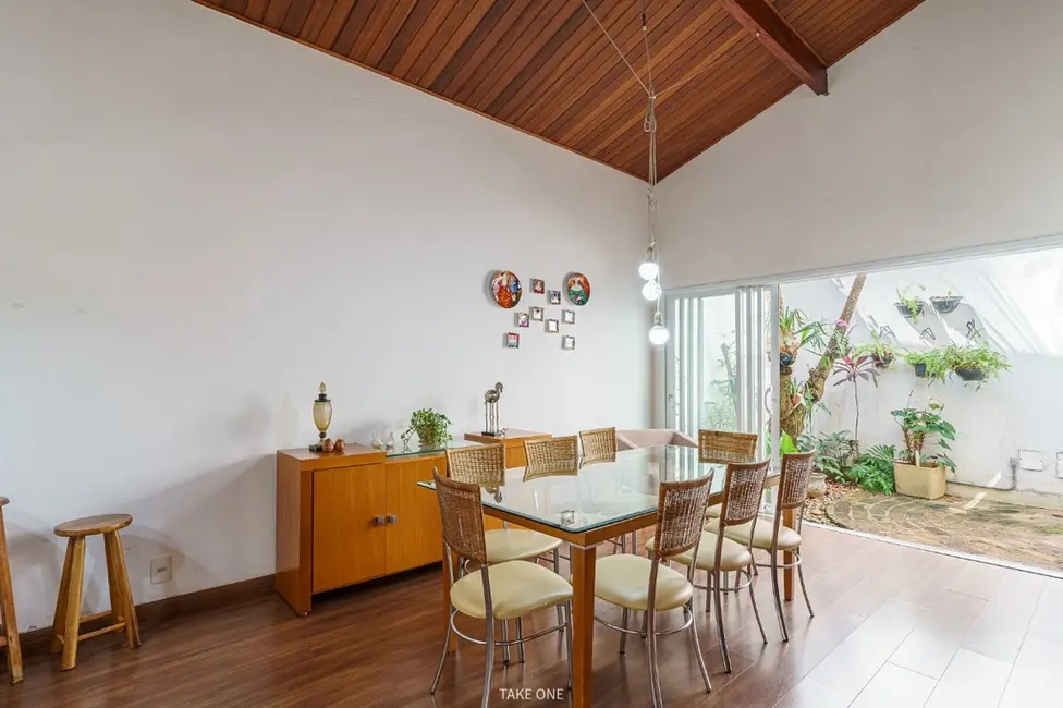 Casa com 4 quartos à venda, 241m2 em Jardim Chapadão, Campinas - SP - imagem 5 Foto 5 de Casa com 4 quartos à venda, 241m2 em Jardim Chapadão, Campinas - SP