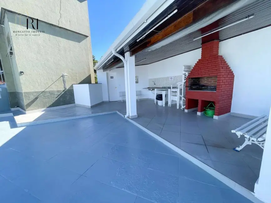 Foto 4 de Apartamento com 2 quartos à venda, 65m2 em Caraguatatuba - SP