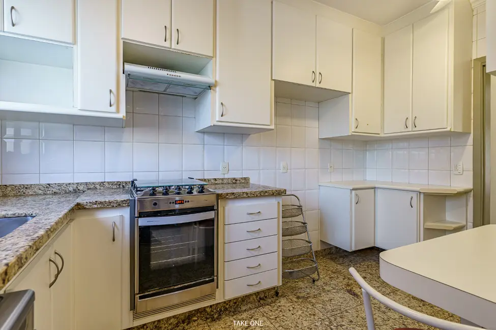 Apartamento com 3 quartos à venda, 112m2 em Cambuí, Campinas - SP - imagem 5 Foto 5 de Apartamento com 3 quartos à venda, 112m2 em Cambuí, Campinas - SP