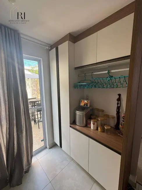 Foto 6 de Casa de Condomínio com 2 quartos à venda, 84m2 em Balneário Tropical, Paulinia - SP