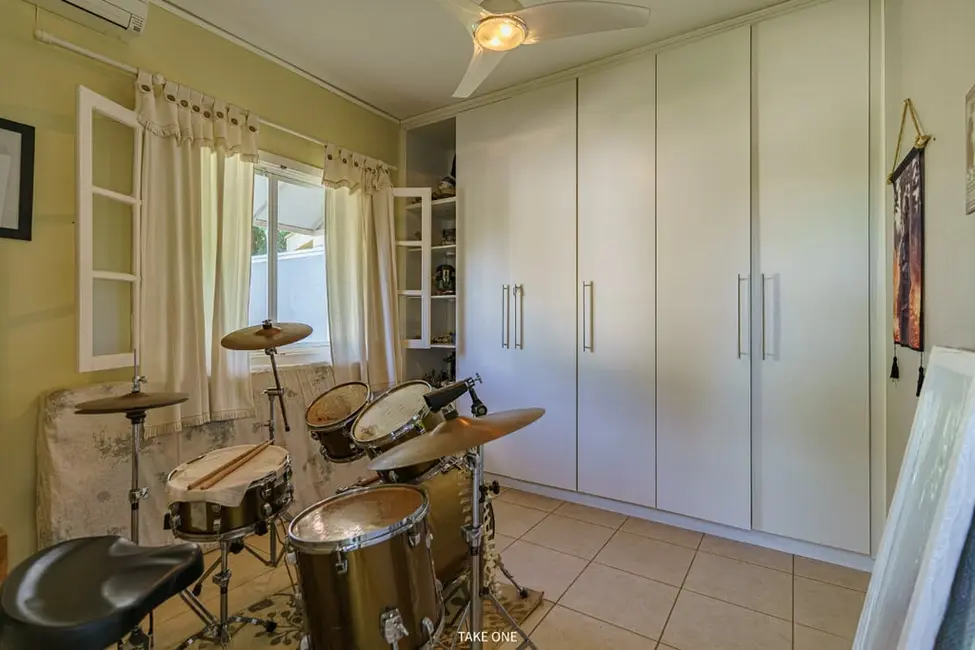 Casa com 2 quartos à venda, 202m2 em Bosque das Palmeiras, Campinas - SP - imagem 2 Foto 2 de Casa com 2 quartos à venda, 202m2 em Bosque das Palmeiras, Campinas - SP