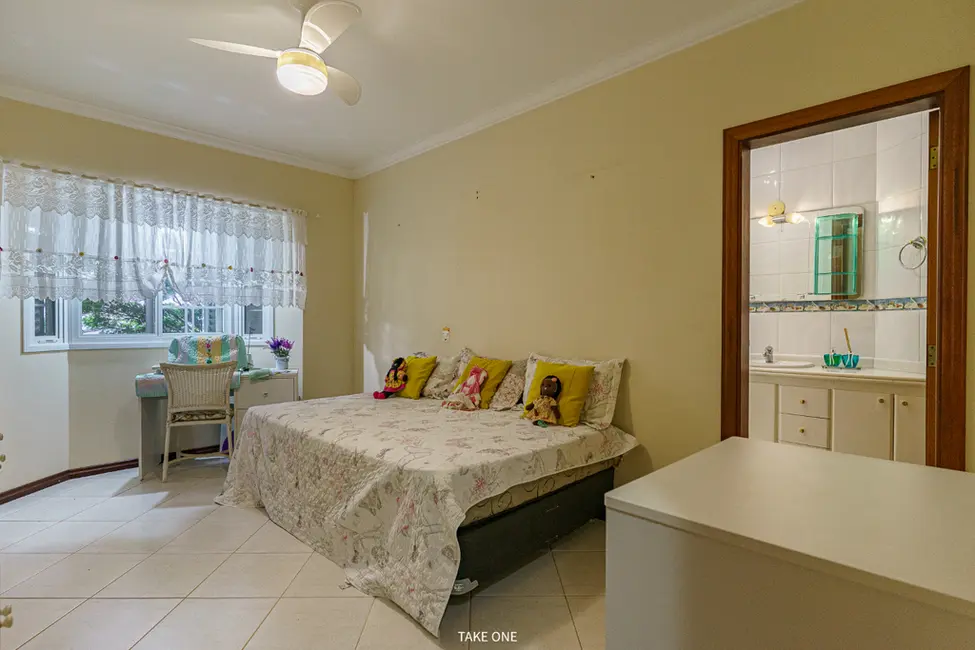 Foto 4 de Casa de Condomínio com 5 quartos à venda, 479m2 em Louveira - SP