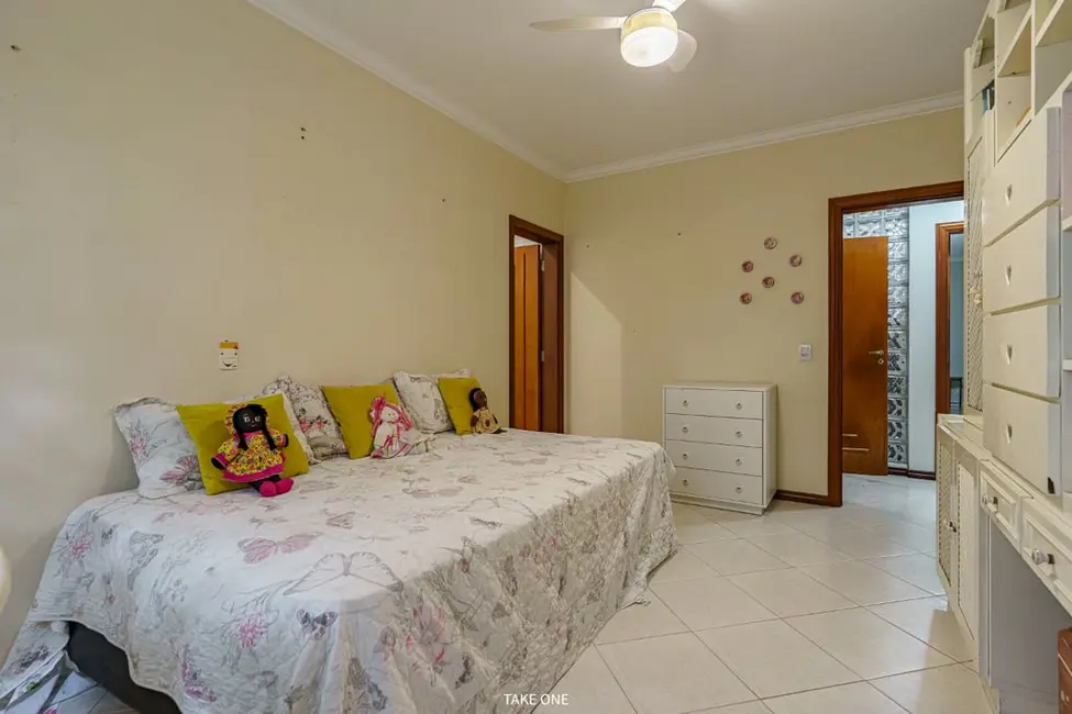 Foto 3 de Casa de Condomínio com 5 quartos à venda, 479m2 em Louveira - SP