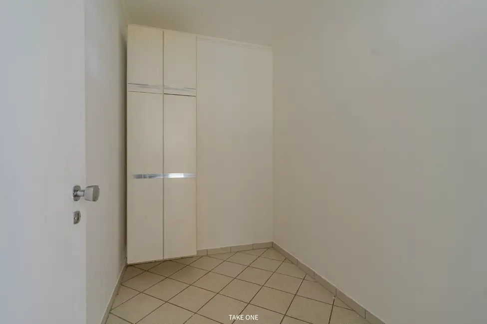 Foto 7 de Apartamento com 3 quartos à venda, 193m2 em Cambuí, Campinas - SP