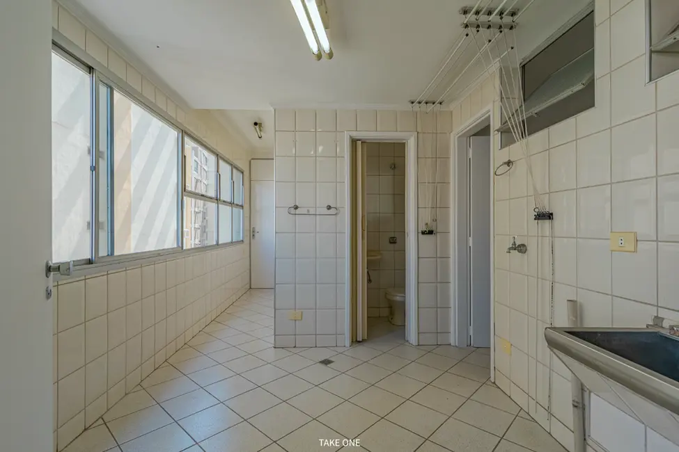 Foto 5 de Apartamento com 3 quartos à venda, 193m2 em Cambuí, Campinas - SP