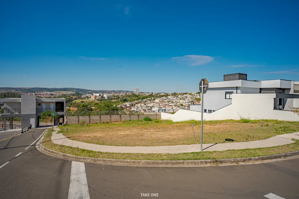 Terreno / Lote à venda, 307m2 em Valinhos - SP - imagem 4 Foto 4 de Terreno / Lote à venda, 307m2 em Valinhos - SP