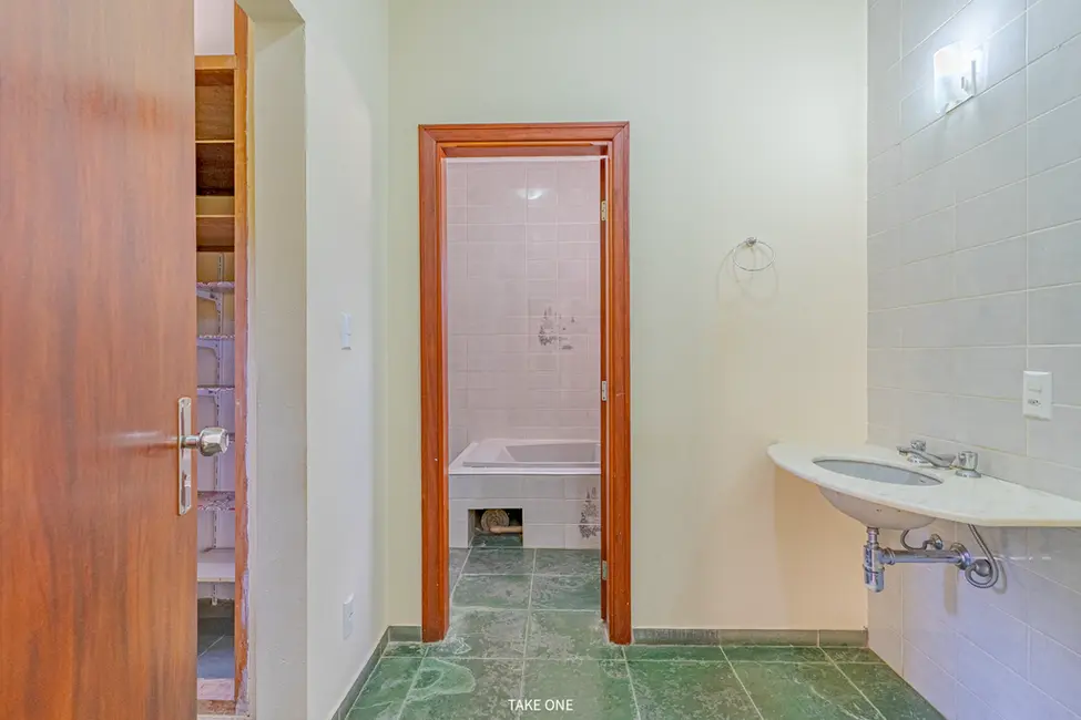 Casa com 4 quartos à venda, 360m2 em Residencial Cândido Ferreira (Sousas), Campinas - SP - imagem 8 Foto 8 de Casa com 4 quartos à venda, 360m2 em Residencial Cândido Ferreira (Sousas), Campinas - SP