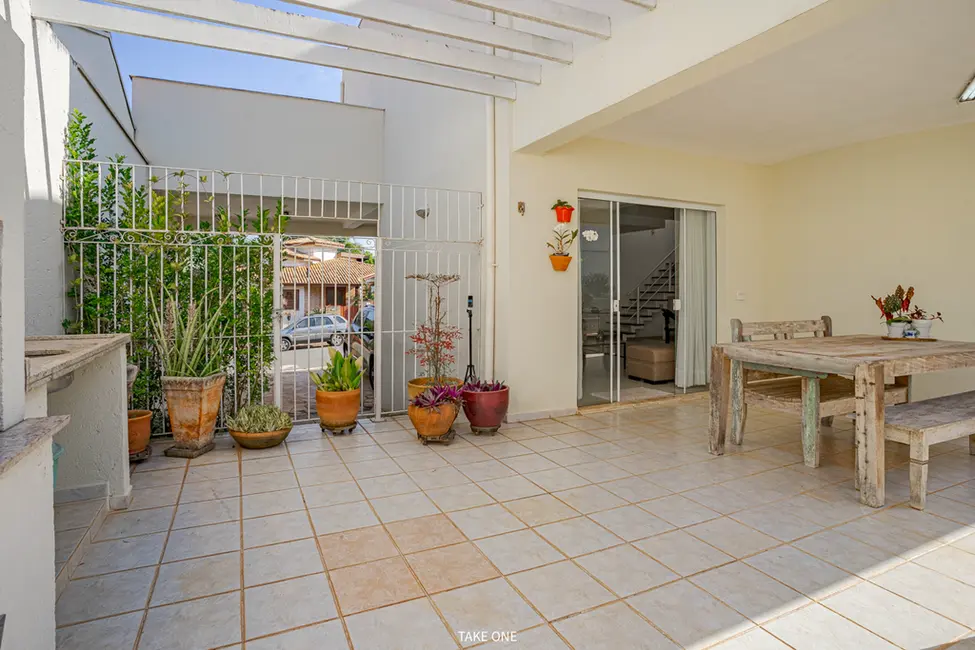 Casa de Condomínio com 4 quartos à venda, 459m2 em Loteamento Caminhos de São Conrado (Sousas), Campinas - SP - imagem 5 Foto 5 de Casa de Condomínio com 4 quartos à venda, 459m2 em Loteamento Caminhos de São Conrado (Sousas), Campinas - SP