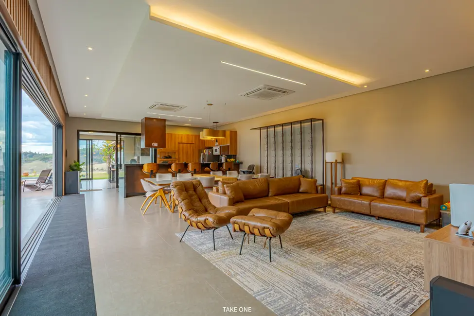 Foto 4 de Casa de Condomínio com 4 quartos à venda, 396m2 em Monte Alegre, Vinhedo - SP