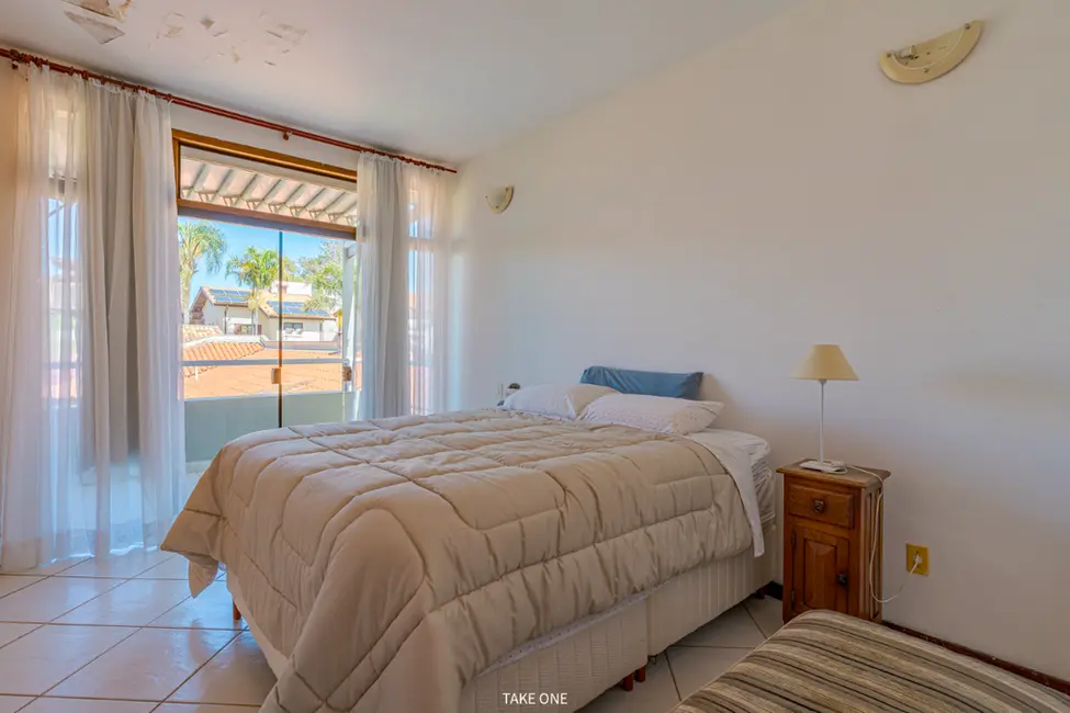 Casa de Condomínio com 4 quartos à venda, 378m2 em Loteamento Caminhos de São Conrado (Sousas), Campinas - SP - imagem 5 Foto 5 de Casa de Condomínio com 4 quartos à venda, 378m2 em Loteamento Caminhos de São Conrado (Sousas), Campinas - SP