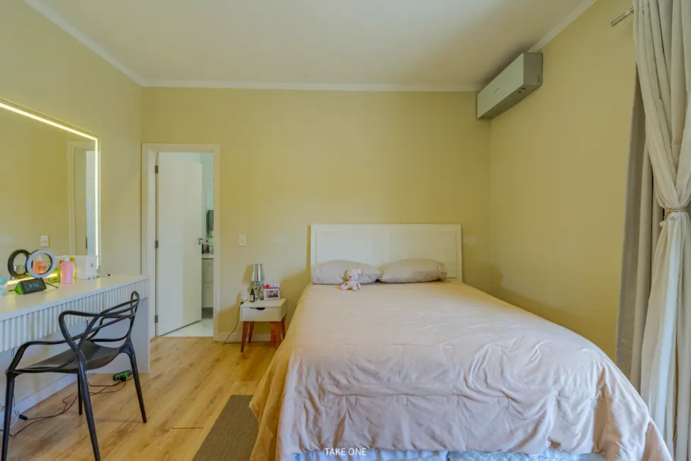 Foto 8 de Casa de Condomínio com 4 quartos à venda, 422m2 em Bosque, Vinhedo - SP