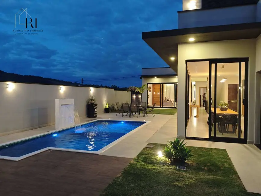 Casa de Condomínio com 3 quartos à venda, 272m2 em Observatório, Vinhedo - SP - imagem 1 Foto 1 de Casa de Condomínio com 3 quartos à venda, 272m2 em Observatório, Vinhedo - SP