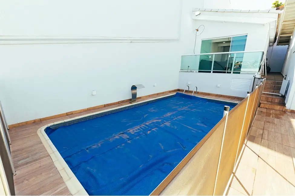 Foto 3 de Casa com 4 quartos à venda, 340m2 em Jardim Pacaembu, Jundiai - SP