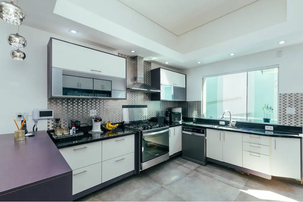 Foto 5 de Casa com 4 quartos à venda, 340m2 em Jardim Pacaembu, Jundiai - SP