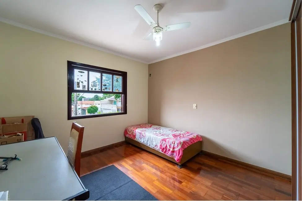 Foto 9 de Casa com 4 quartos à venda, 277m2 em Jardim América, Jundiai - SP