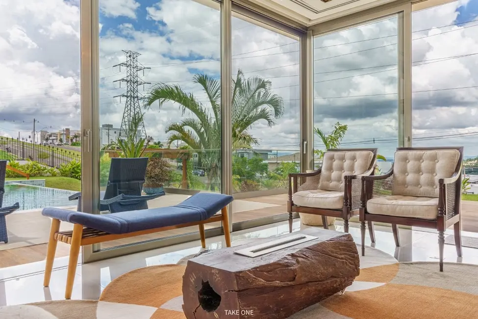 Casa de Condomínio com 4 quartos à venda, 646m2 em Monte Alegre, Vinhedo - SP - imagem 6 Foto 6 de Casa de Condomínio com 4 quartos à venda, 646m2 em Monte Alegre, Vinhedo - SP