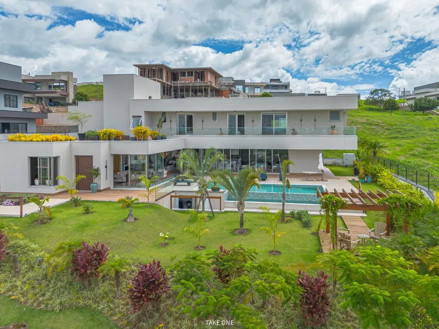 Casa de Condomínio com 4 quartos à venda, 646m2 em Monte Alegre, Vinhedo - SP - imagem 5 Foto 5 de Casa de Condomínio com 4 quartos à venda, 646m2 em Monte Alegre, Vinhedo - SP