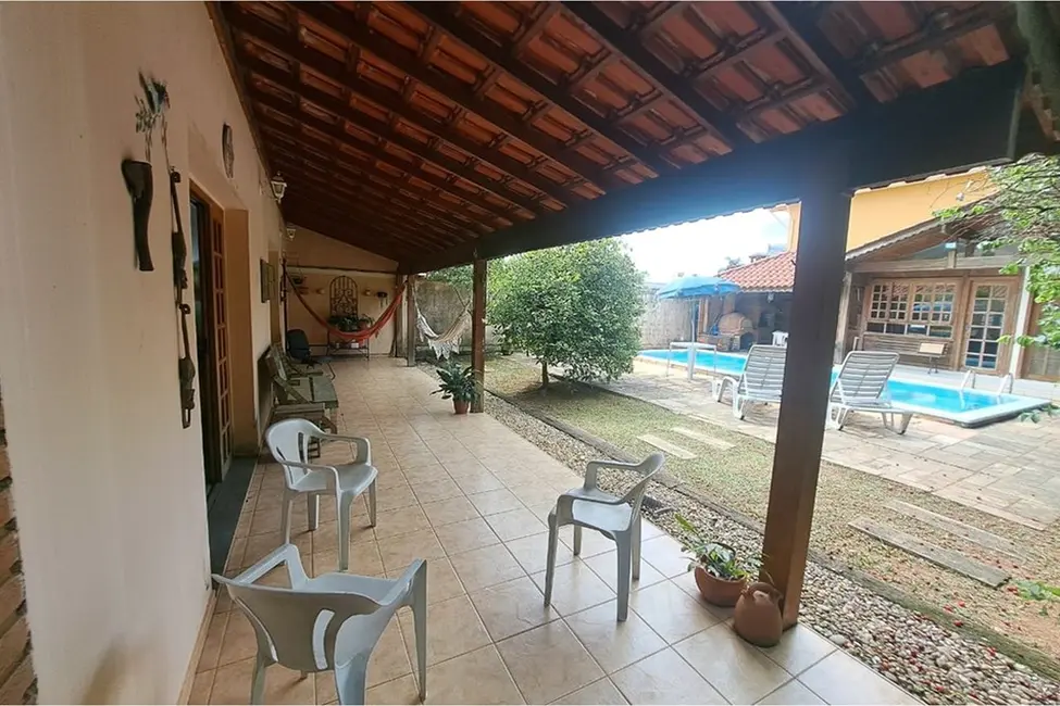 Casa com 3 quartos à venda, 303m2 em Jardim das Samambaias, Jundiai - SP - imagem 9 Foto 9 de Casa com 3 quartos à venda, 303m2 em Jardim das Samambaias, Jundiai - SP
