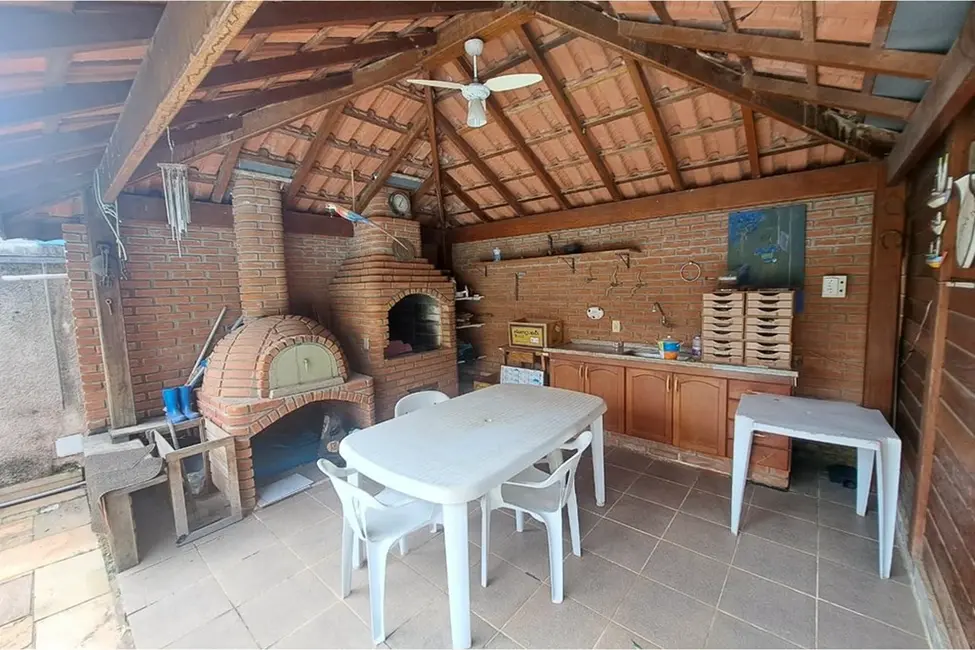 Casa com 3 quartos à venda, 303m2 em Jardim das Samambaias, Jundiai - SP - imagem 5 Foto 5 de Casa com 3 quartos à venda, 303m2 em Jardim das Samambaias, Jundiai - SP