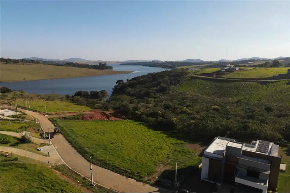 Foto 1 de Terreno / Lote à venda, 1000m2 em Centro, Joanopolis - SP