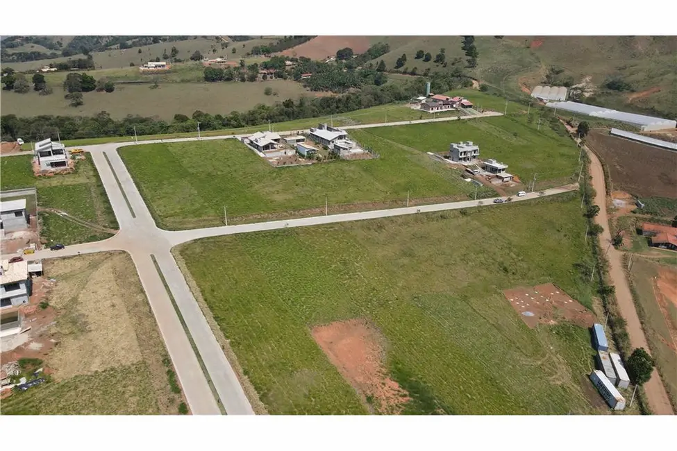 Foto 4 de Terreno / Lote à venda, 1000m2 em Joanopolis - SP