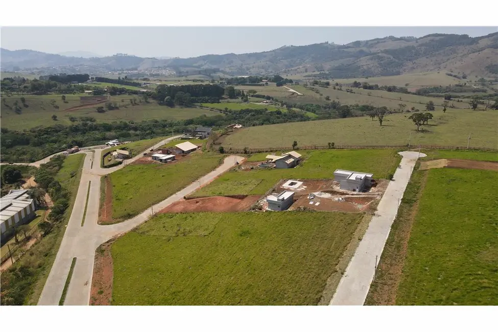 Foto 6 de Terreno / Lote à venda, 1000m2 em Joanopolis - SP