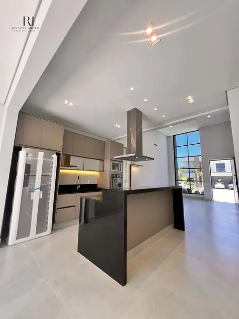 Foto 9 de Casa de Condomínio com 3 quartos à venda, 184m2 em Roncáglia, Valinhos - SP